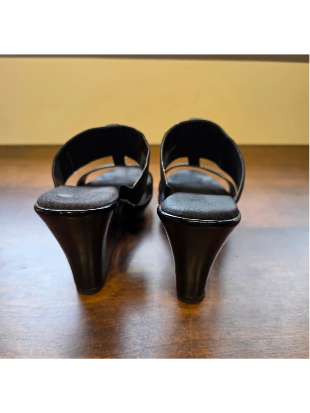 Women's Merona Black Wedge Sandals Size 6.5